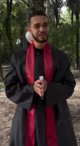 D2000003 Utilizou uma melancia para fazer isso part2