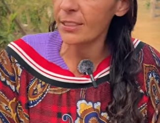 D1800006 Ela fingia não ter perna! part2