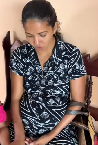 D1800004 Ela usava barriga de grávida falsa! part2