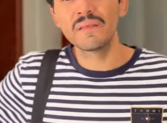 D1300003 Tim comprou o ovo de Páscoa para o Luís e ele quebrou para acusar Adriana part2