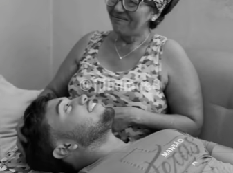 D1000029 Filho viaja em busca de uma vida melhor part2