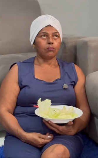 D1000006 Ele descobriu oque a acontecia com a funcionária na sua ausência part2