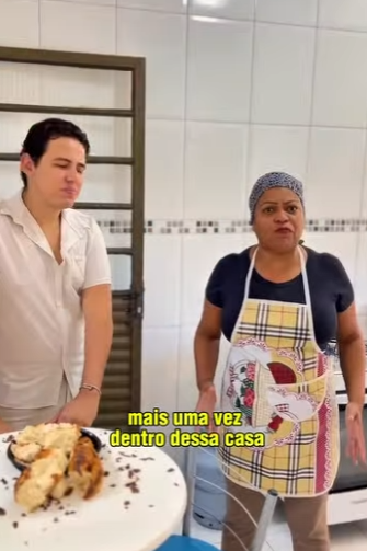 D1300030 Adriana não gostou que o Luís acusou ela de ter quebrado o bolo part2