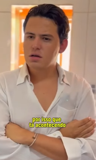 D1300022 Luís zombou na cara da Adriana por ela ser funcionária da casa part2