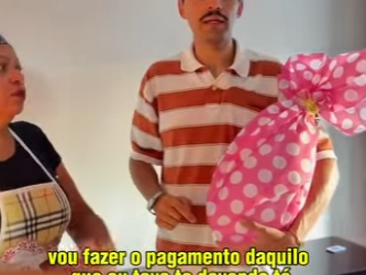 D1300005 Tim fez o pagamento da dívida que estava com o Luís em ovo de Páscoa para aprender uma lição part2