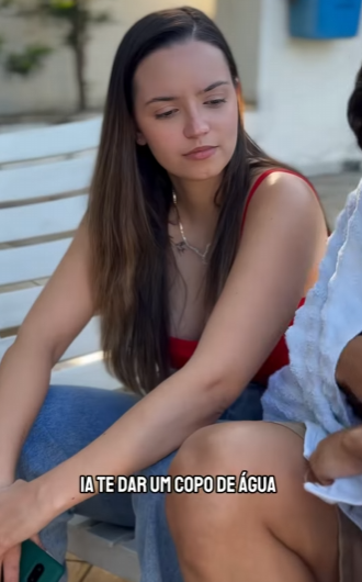 D0100012 Eles estavam num TRIÂNGULO amoroso! part2