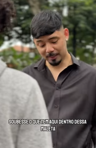 D0100006 Ela JULGO sem nem conhecer! part2