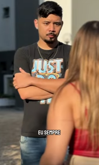 D0100017 Eles OMITIRAM ela DESSCOBRIU! part2