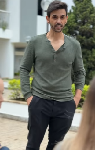 D0100019 Ela ACABOU com amiga por INVEJA! part2