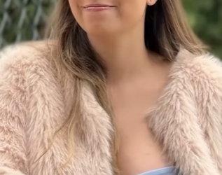 D0100034 Ela COMPROU um filho do piscineiro! part2