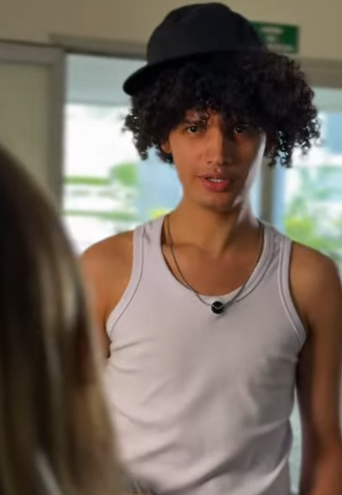 D0100023 preconceito DELA, levou ela PRESA! part2