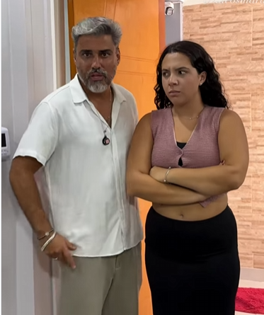 D1800024 Concorda com a atitude dela? part2