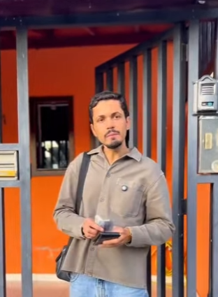 D1300003 Tim deu todo o dinheiro para Adriana porém Luís saiu correndo com ele part2