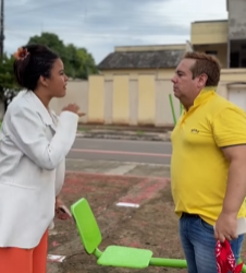 D2000022 Ela o julgou tatuagens e teve uma grande surpresa part2