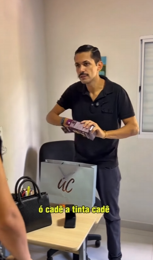 D1300002 Chris acusou Adriana de ter pegado o dinheiro que ela mesma deu part2