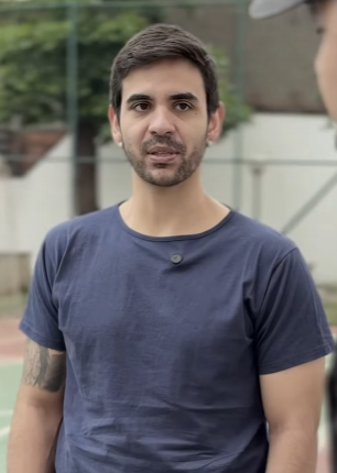 D0100001 Ela JULGOU por ele ser PEDREIRO! part2