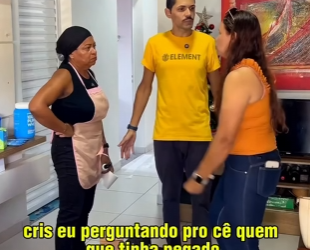 D1300001 Funcionária conta toda a verdade para o patrão part2