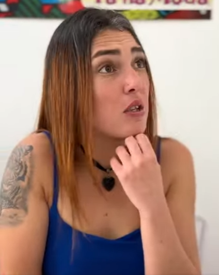 D1800008 Ele preferia comprar tudo para sua amante do que para sua esp… part2