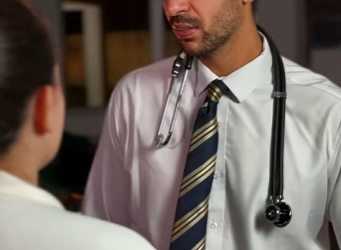 D0100003 Ele não ATENDEU seu PACIENTE por causa de MULHER! part2