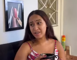 D0400005 Camila tinha um salão e falava mal dos clientes, sem imaginar o que fariam com ela. part2