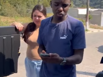 D0400005 Muito bem, dizem que o fácil dura pouco part2