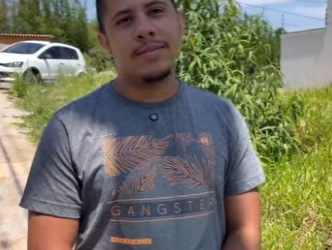 D0400002 Ela foi expulsa de casa e 5 anos depois fez lhes essa grande surpresa part2