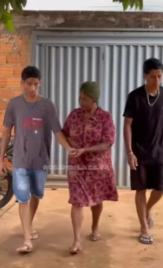 D1700005 Ele encontrou uma família! part2