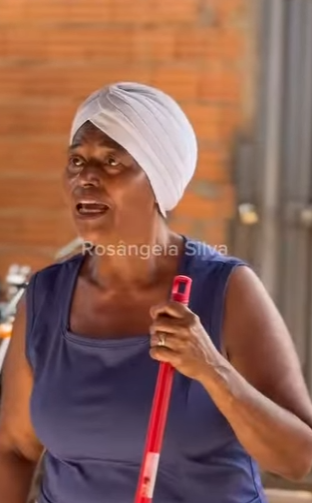 D1700006 Patroa descobre oque a funcionária fez part2