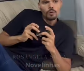 D1700007 Ele não ajuda a esposa em casa ! part2