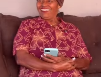 D1700007 Ela não gostou da atitude da mãe e olha que aconteceu part2