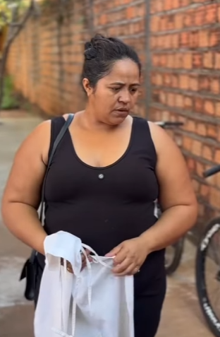 D1700008 Uma funcionária especial part2