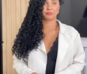 Milionária testa seus funcionários e lhes dá uma grande recompensa part2