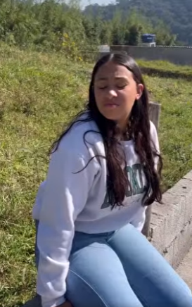 D0400011 É difícil quando você volta de viagem e não realiza os seus sonhos, e os seus vizinhos se encarregam de falar de você part2