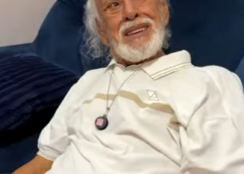 D1800001 Meu Pai convidou meu ex para vir em casa part2