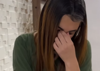 D1800011 Ele parou de regar jardim até que outra pessoa se interesso… part2