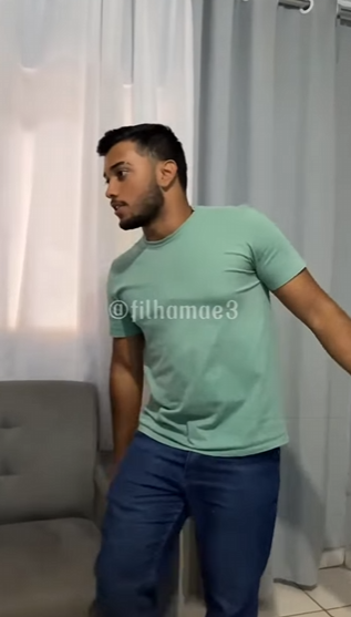 D1000007 Filho folgado quer a casa da mãe part2