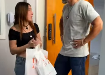 D1800002 marido surpreende esposa com muitos gestos atenciosos por… (1) part2