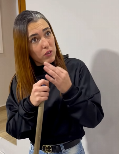 D1800014 Eu tinha o inimigo em minha casa, mas Deus era meu defensor part2