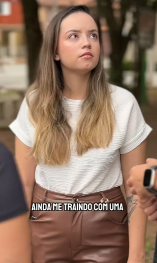 D0100001 Ela DUVIDOU do namorado e DESCOBRIU TUDO! part2