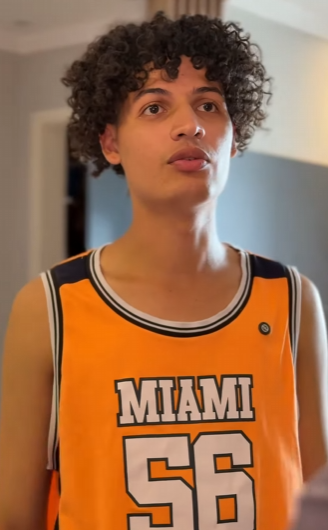 D0100007 Ele DUVIDOU do IRMÃO e no fim aconteceu isso! Na segunda sai a parte dois dessa história!! part2