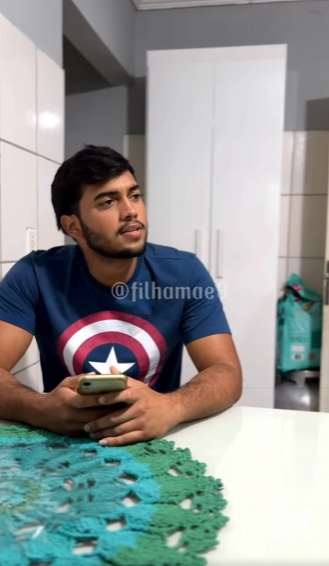 D1000008 Às vezes, quem a gente mais confia é quem mais machuca…part2