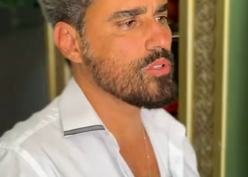 D1800012 Vendedora sem educação part2