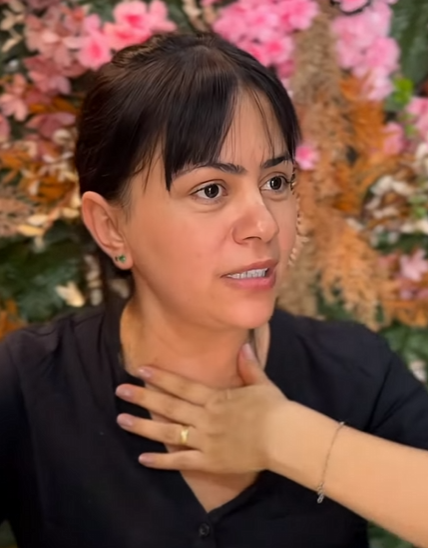 D1800002 Vendedora sem educação part2