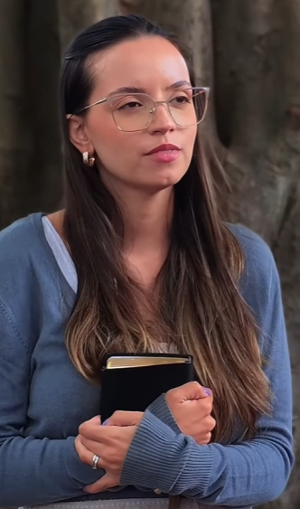 D0100013 Ela tentou falar de DEUS para quem não entendia! part2