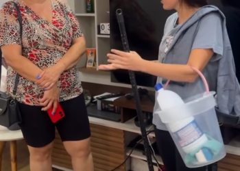  D1800002 Ele não queria ajudar sua esposa em nada até que part2