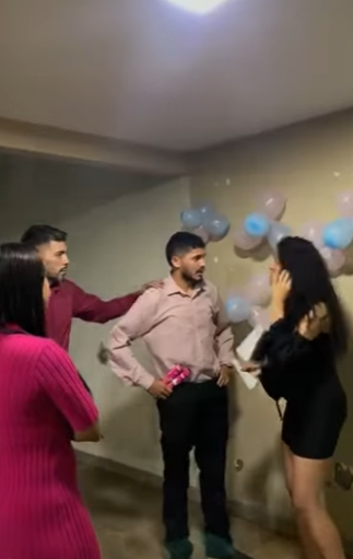 D2000012 Esposa Chega Cha Revelac Da Amante De Seu part2