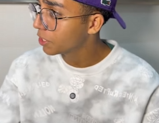 D1800004 Pegou cartão do pai part2