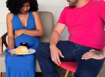 D1000007 Ele reclamava da bagunça de casa , mais no esperava se tornar um marido exemplar part2