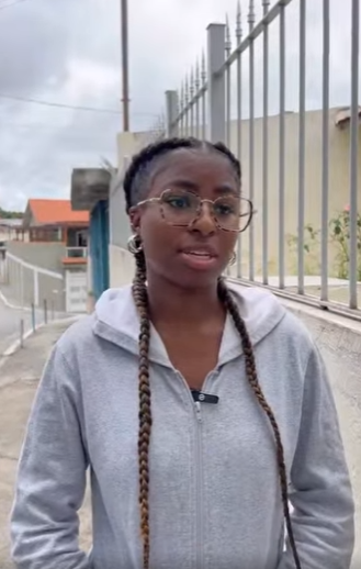 D0400009 O que você dá para sua mãe não pode ser tirado, porque ela precisa part2