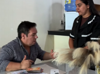 D2000009 Fez o patrão mandar a outra funcionária embora part2